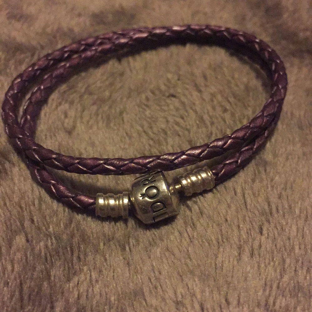 PURPLE BRAIDED DOUBLE-LEATHER CHARM BRACELET